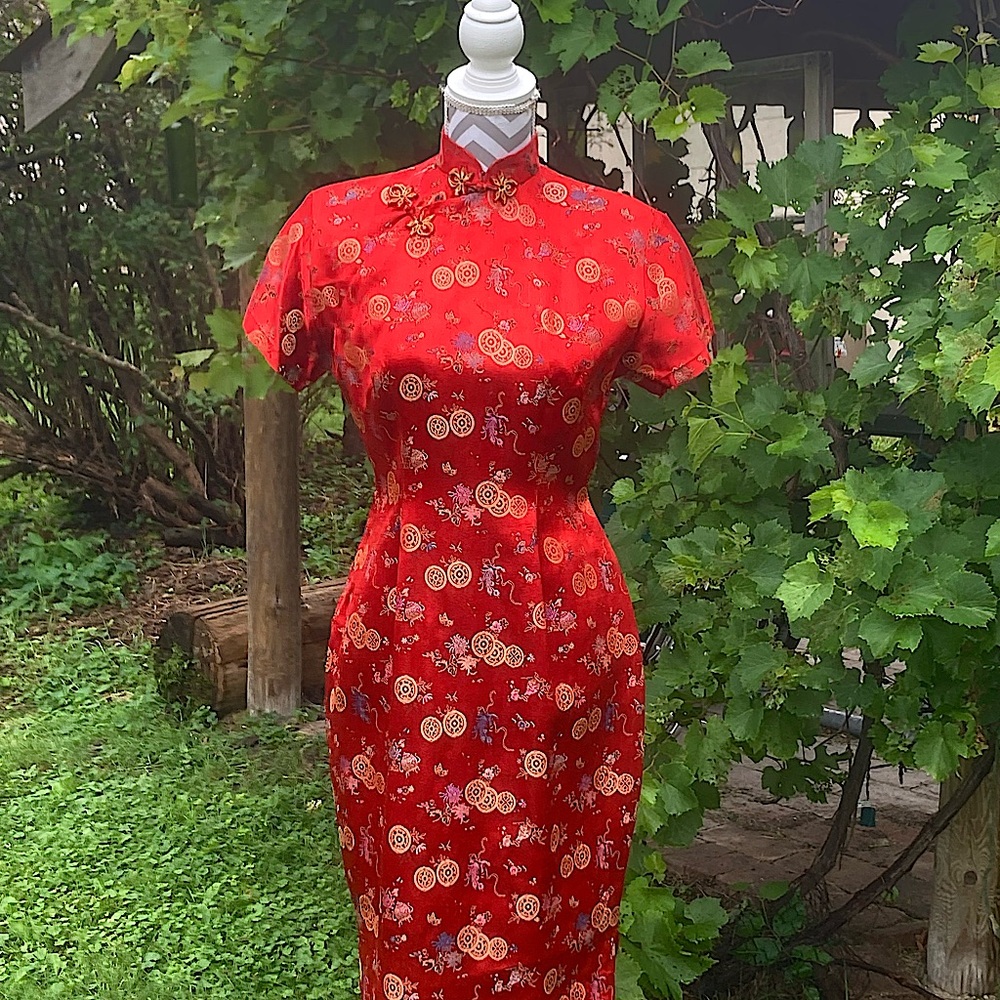 United Art Center Red Sheath Dress, size S, "Made in Hong Kong"